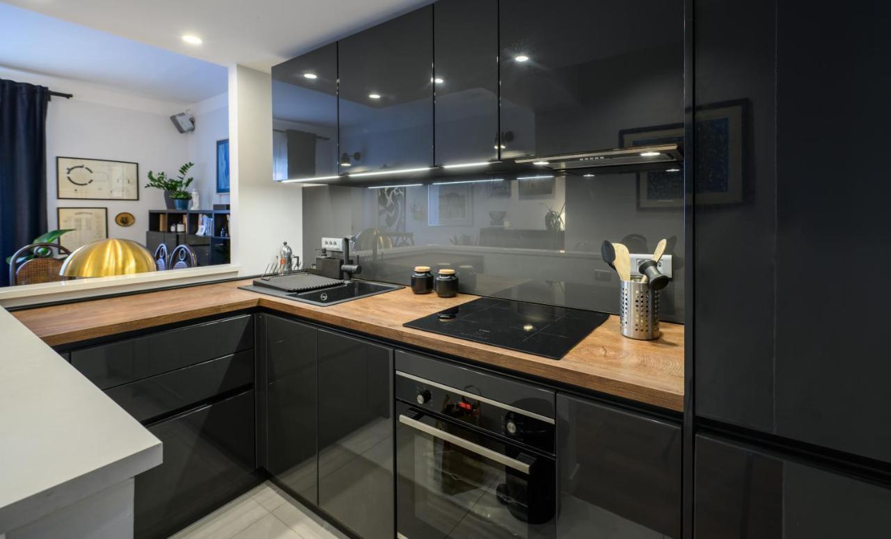 ספליט Designer Two-Bedroom Apartment מראה חיצוני תמונה